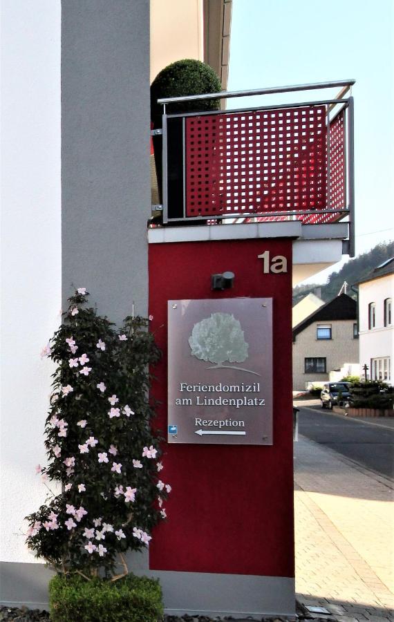 ホテル Feriendomizil Am Lindenplatz ブライ エクステリア 写真